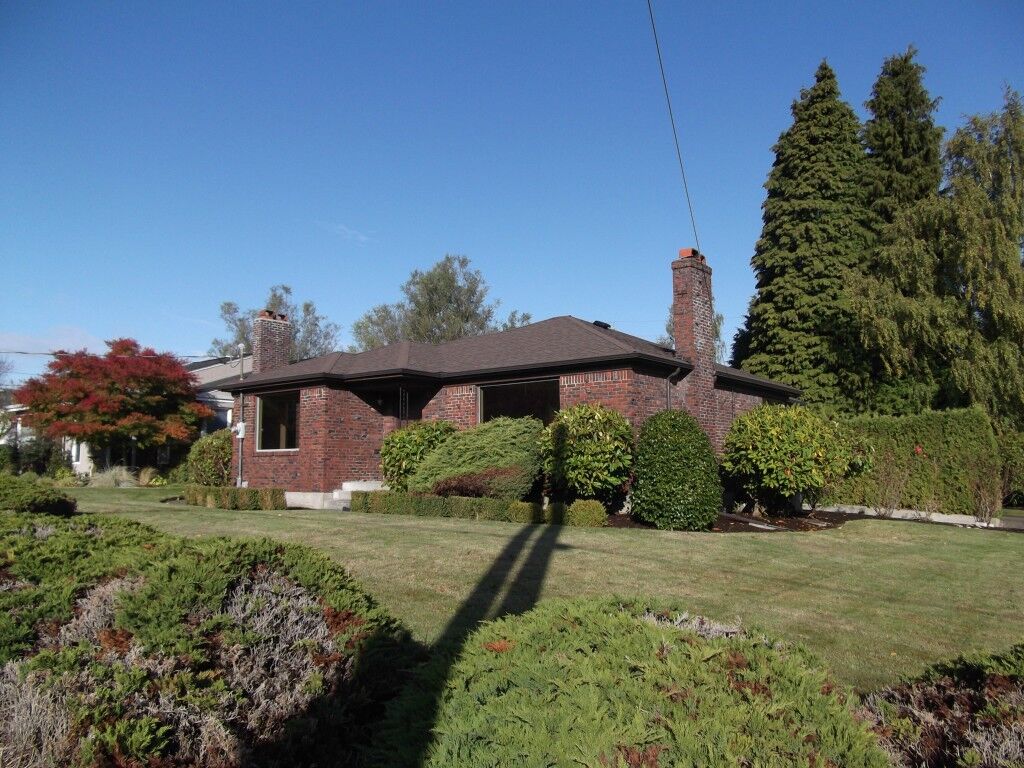 Property Photo:  4301 N 16th St  WA 98406 