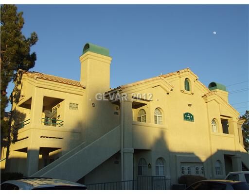 Property Photo: 2251 Wigwam Pw 422 NV 89074