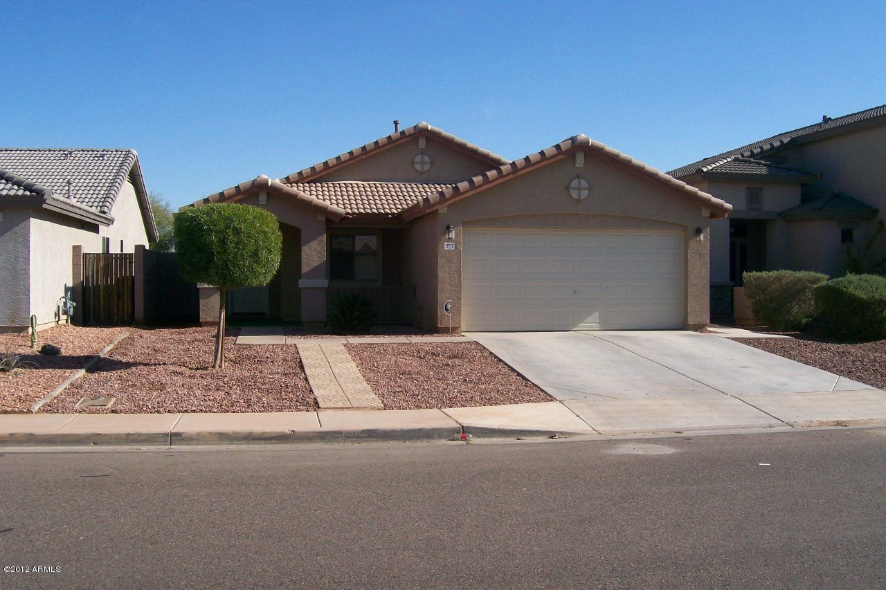Property Photo:  2717 S 108th Avenue  AZ 85323 