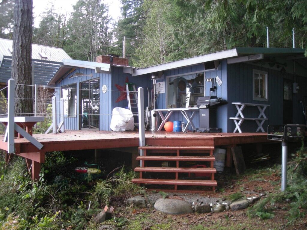 Property Photo: 40 N Triton Head Drive WA 98555
