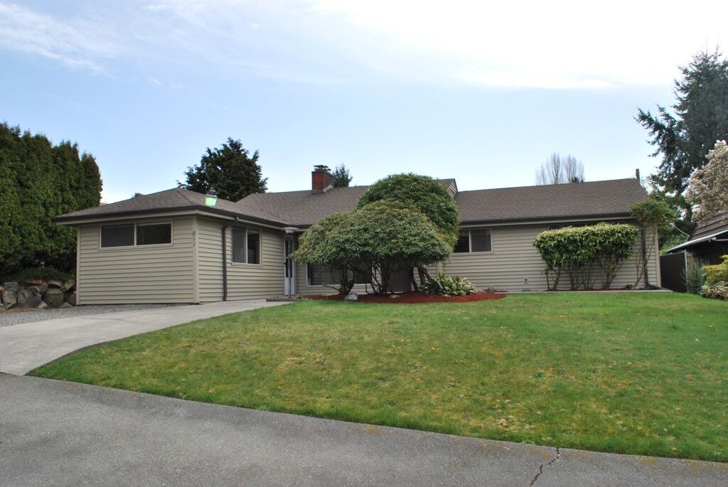 Property Photo:  811 NW 107th Street  WA 98177 