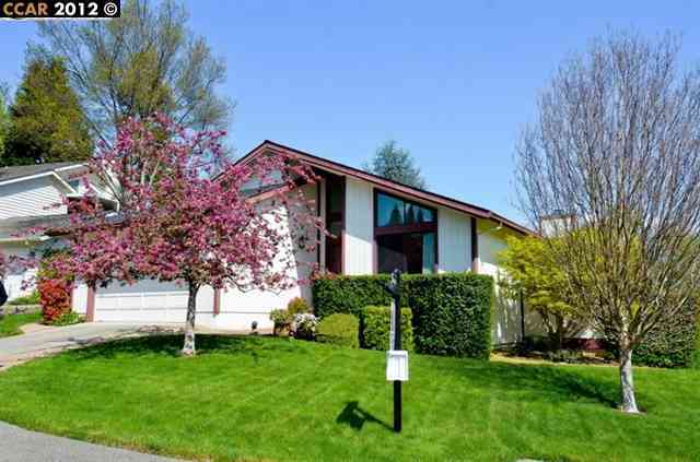 Property Photo: 1931 Fallen Oak Court CA 94595