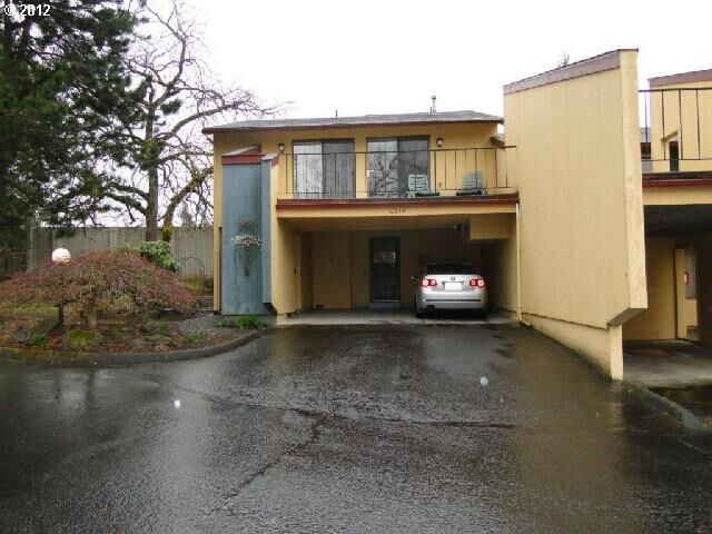 Property Photo:  5723 NE Hazel Dell Ave F  WA 98663 
