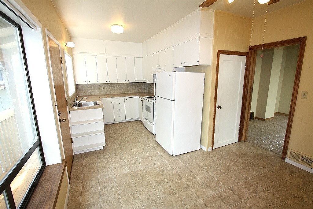 Property Photo:  1417 NW 60th St  WA 98107 