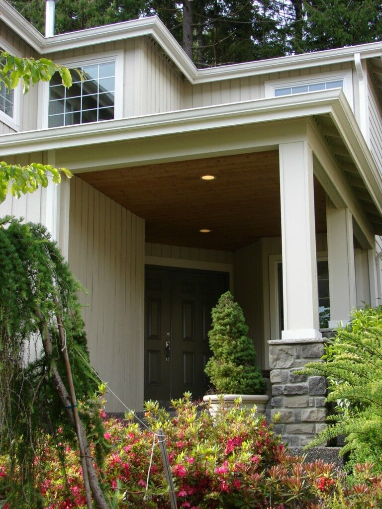 Property Photo: 2902 256th Ct SE WA 98075