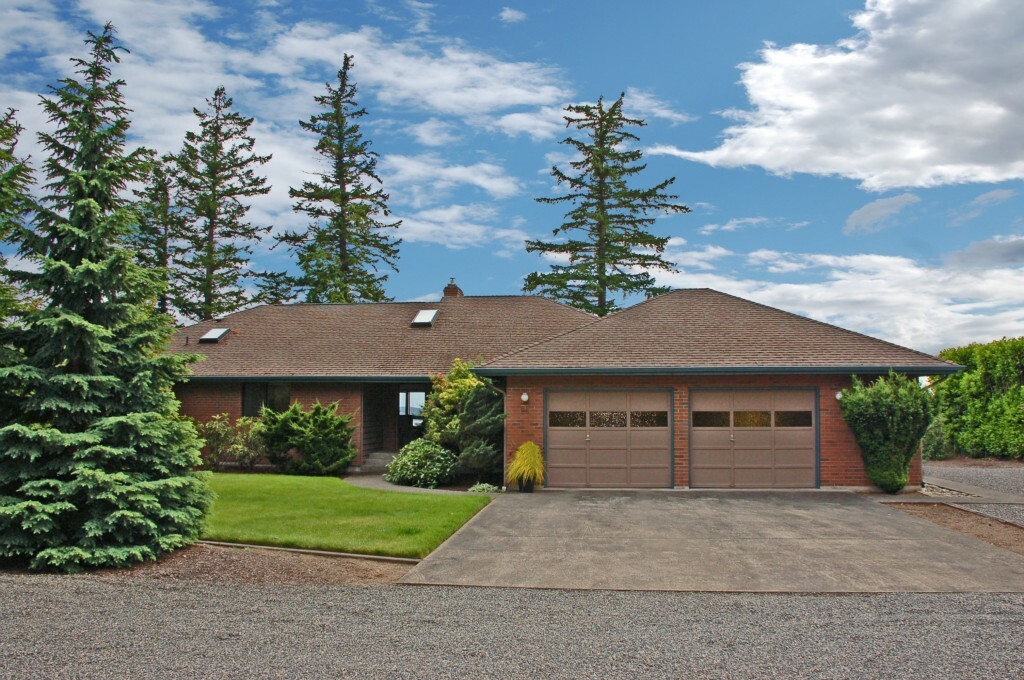 Property Photo:  96 Bon Bluff Dr  WA 98333 