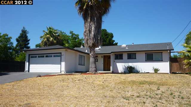 Property Photo: 5217 La Corte Bonita CA 94521