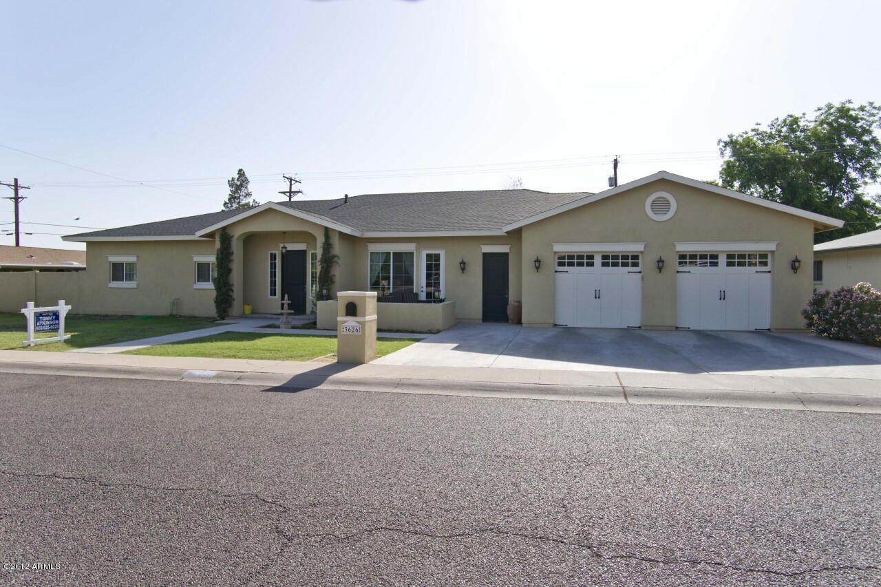 Property Photo:  3626 N 52nd Street  AZ 85018 