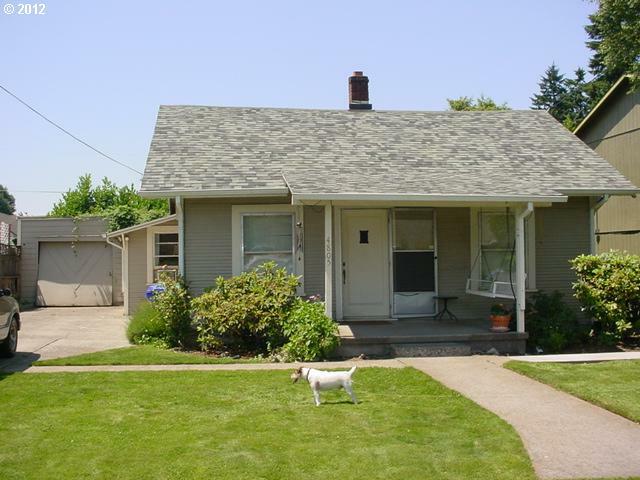 Property Photo: 4805 NE 100th Ave OR 97220