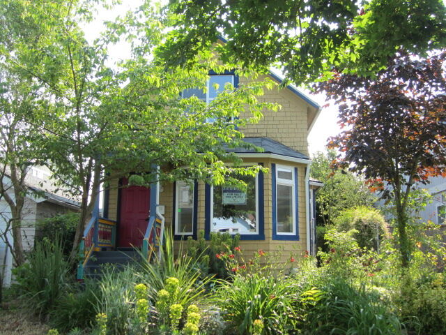 Property Photo:  807 S Sheridan Avenue  WA 98405 