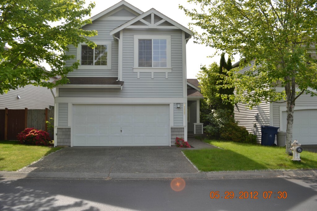 Property Photo: 17725 133rd Place SE 17537 WA 98058