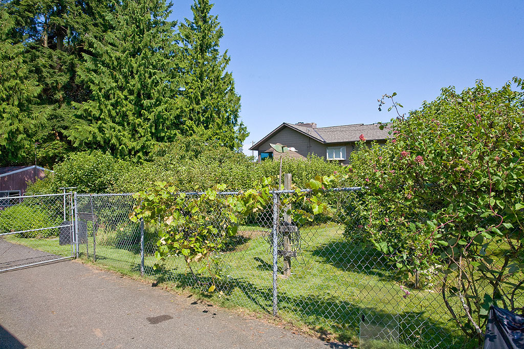 Property Photo:  21718 85th Place W  WA 98026 