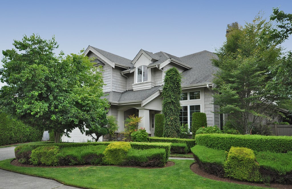 Property Photo: 1014 274th Wy SE WA 98075