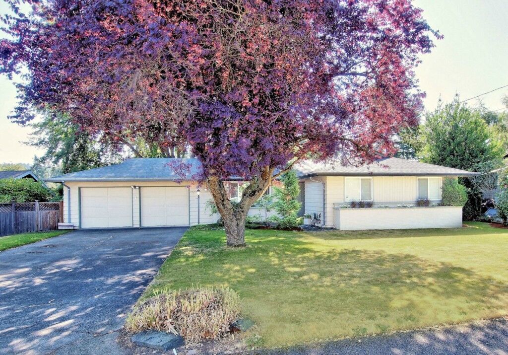 Property Photo: 5420 117th Ave SE WA 98006