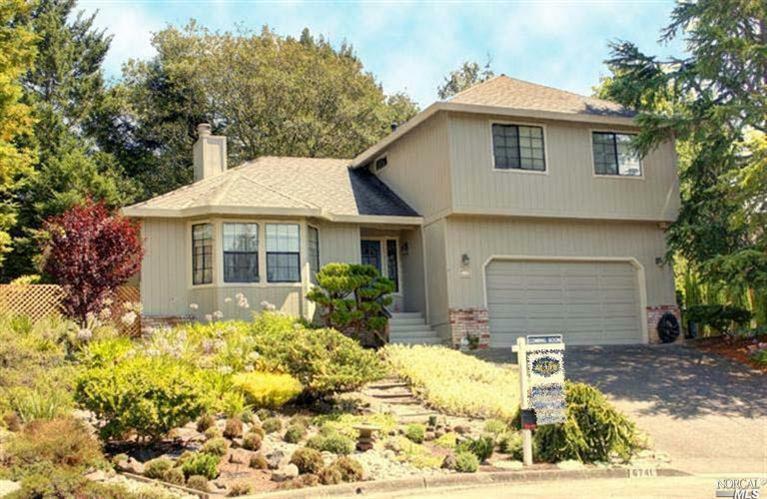 Property Photo: 6741 Lavon Court CA 95436