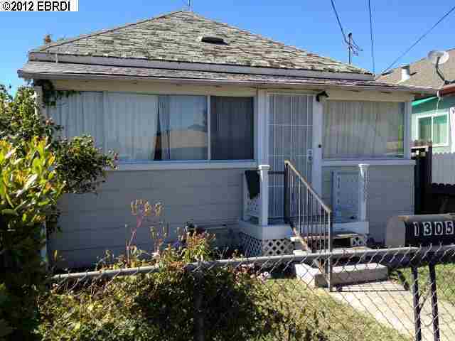 Property Photo:  1305 144th Ave  CA 94578-2826 