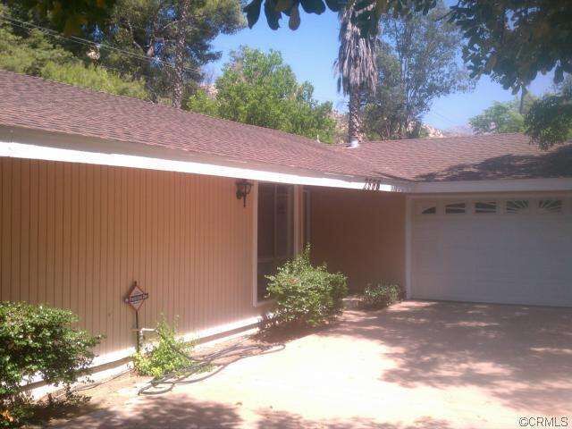 Property Photo:  2566 Flanders Road  CA 92507 