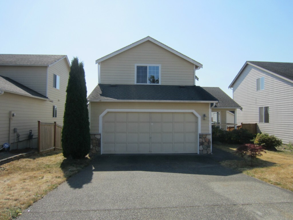 Property Photo:  15815 SE 253rd Place  WA 98042 