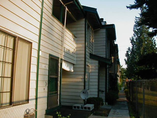 Property Photo: 8407 18th Ave W 3102 WA 98204