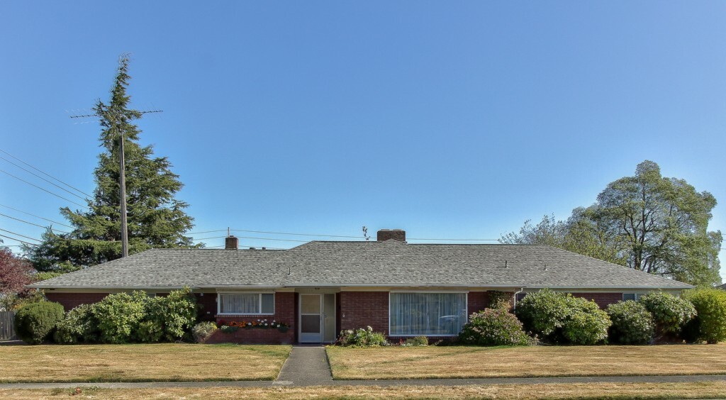 Property Photo:  100 Belmont Terrace  WA 98274 