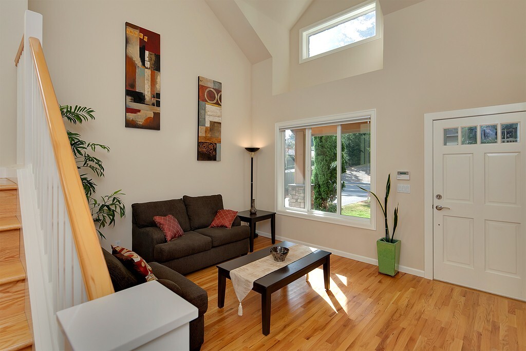 Property Photo: 9436 116th Ave NE WA 98033