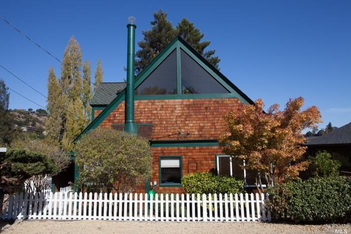 Property Photo:  25 Locke Lane  CA 94941 