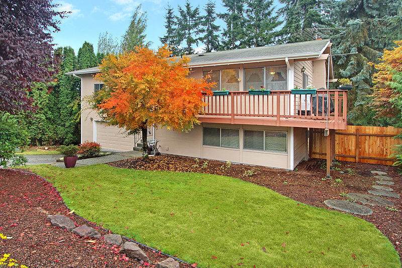 Property Photo:  220  217th Place SW  WA 98021 