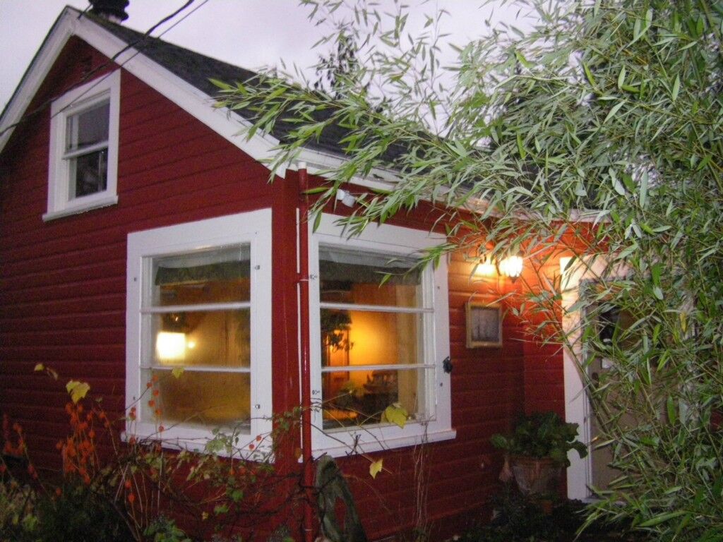 Property Photo:  3305  Alderwood  WA 98225 