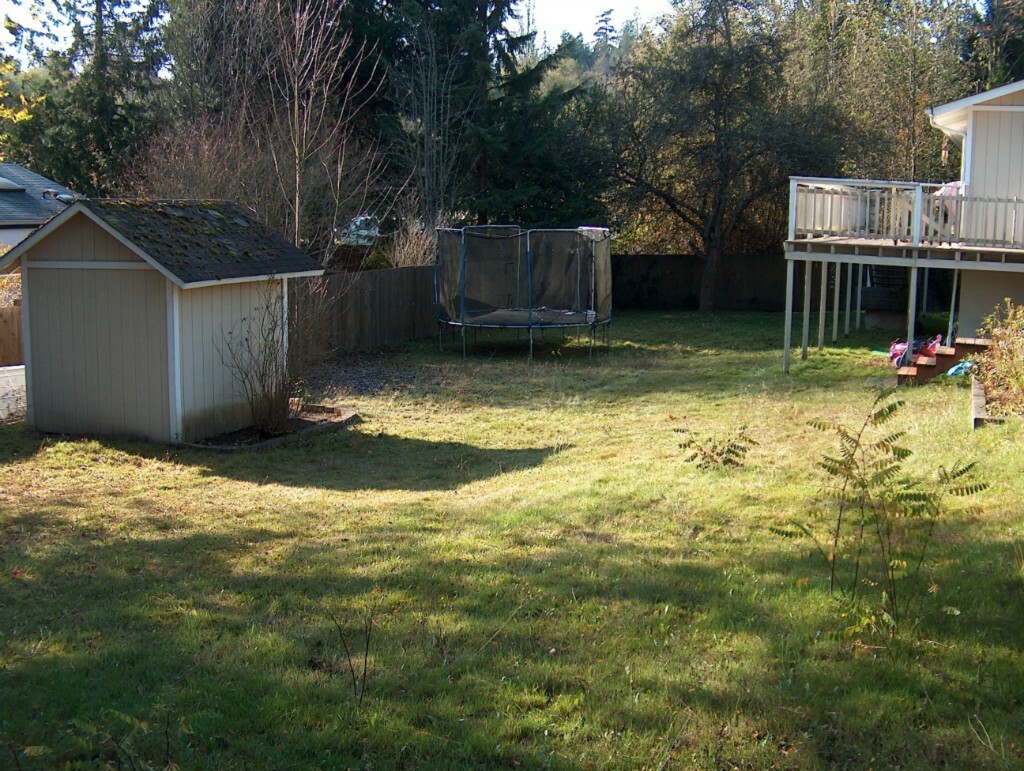 Property Photo:  6751 NE Center St  WA 98392 