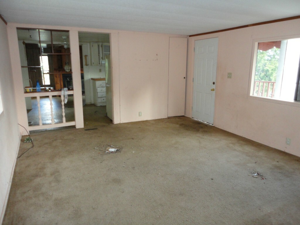 Property Photo: 1621 SE Crescent Dr WA 98584
