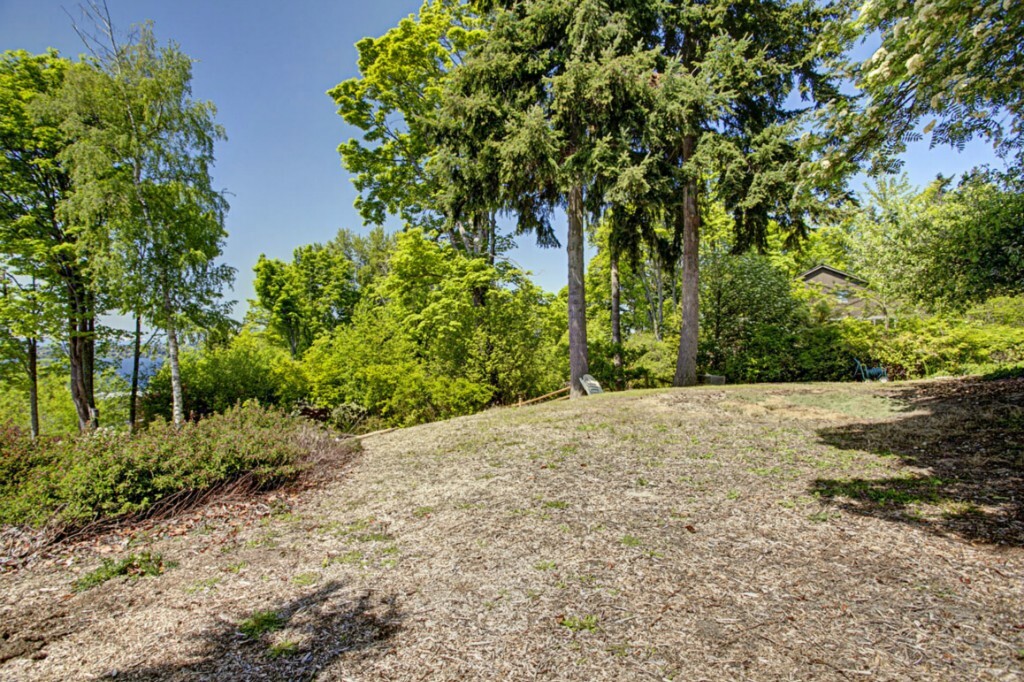 Property Photo:  104 Xx NE 53rd St Lot 2  WA 98033 