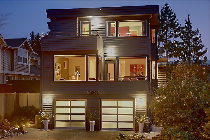 Property Photo:  10207 NE 62nd St  WA 98033 