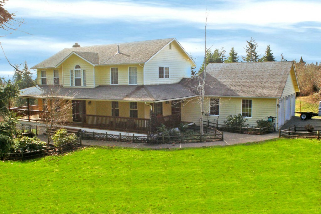 Property Photo: 30221 NE 190th St WA 98019
