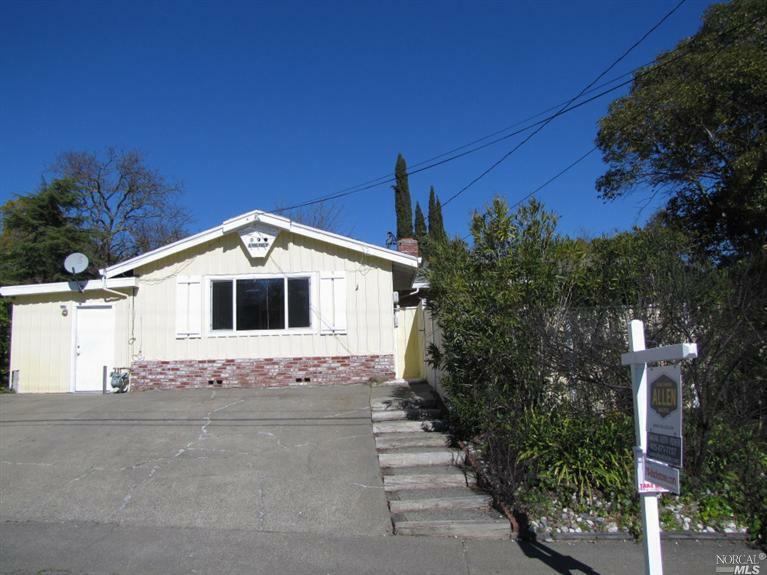 Property Photo:  310 Blackstone Drive  CA 94903 