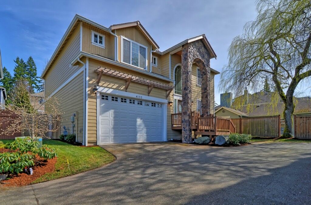 Property Photo:  4132 138th St SE  WA 98012 