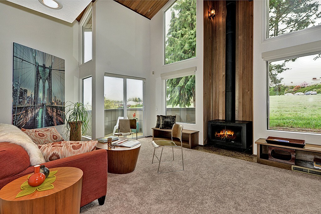 Property Photo: 4543 12th Ave S WA 98108