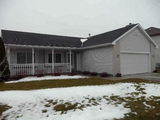 Property Photo:  176 Old Farm Middle Court  IL 60915 