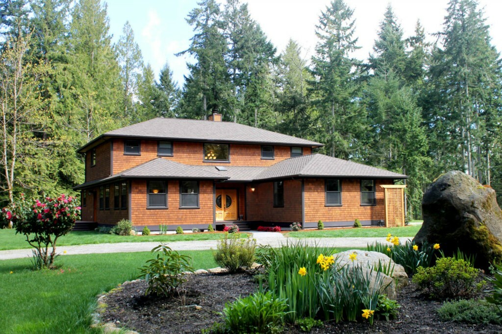 Property Photo:  12908 SW 220th St  WA 98070 