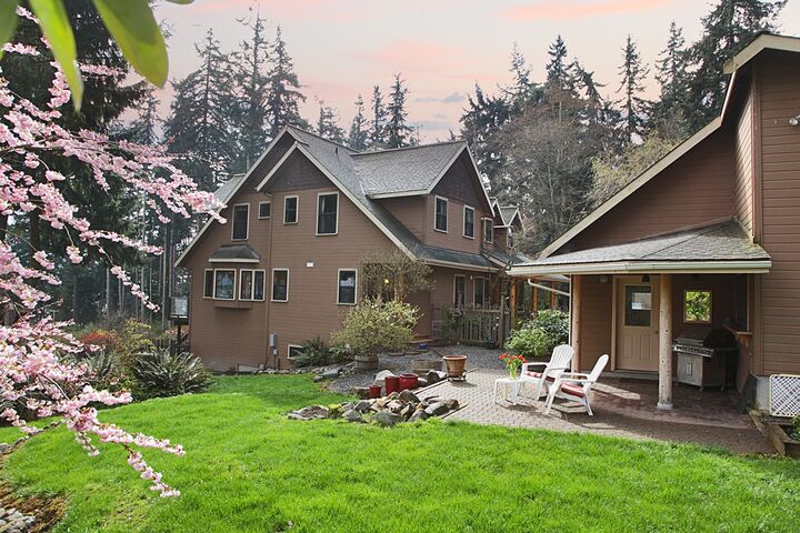 Property Photo:  3390 Fox Spit Rd  WA 98260 