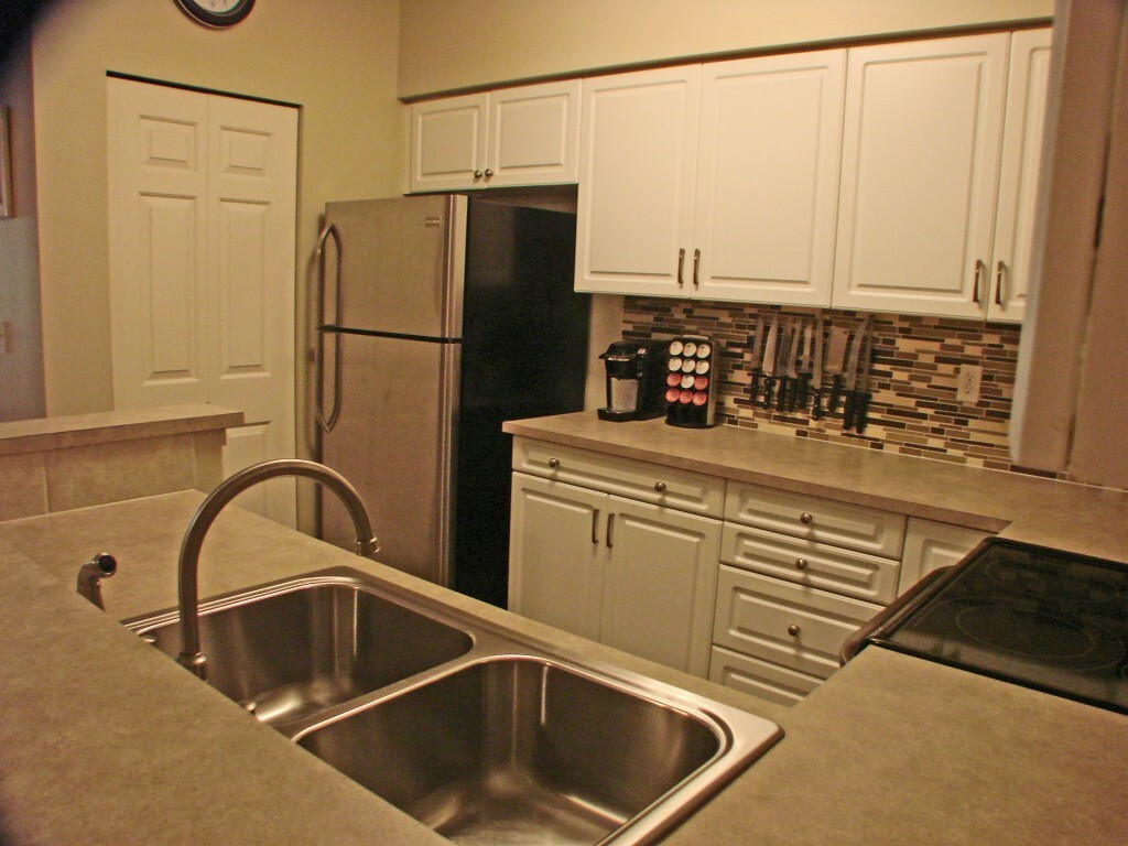 Property Photo: 107 164th St SE 1201 WA 98012