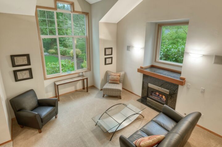Property Photo: 3700 NE 180th St WA 98155