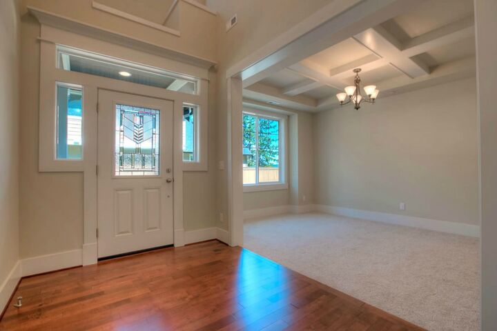 Property Photo:  17295 NE 36th St  WA 98052 