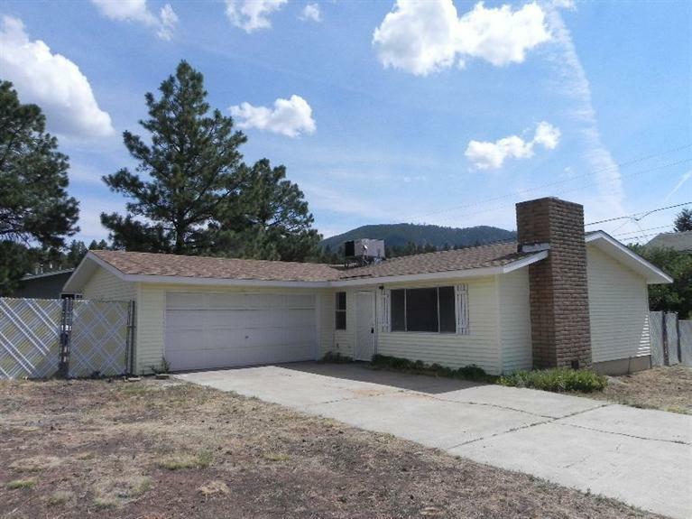 Property Photo:  2 E Silver Spruce  AZ 86004 