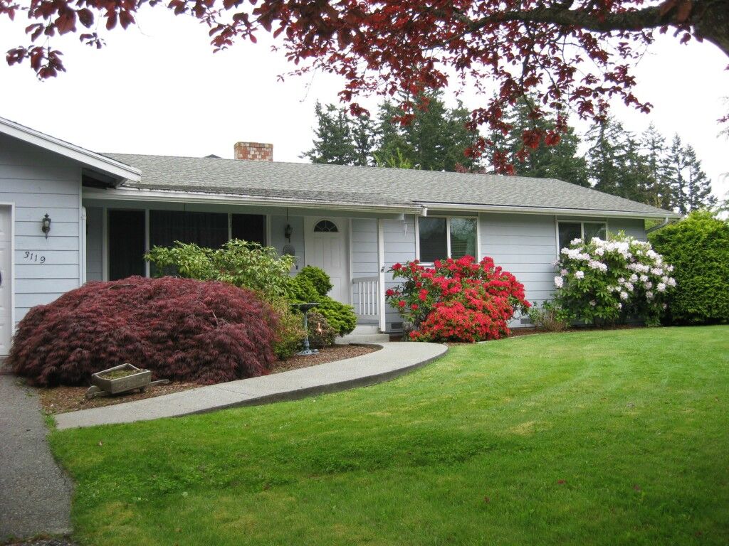 Property Photo: 3119 B Ave WA 98221