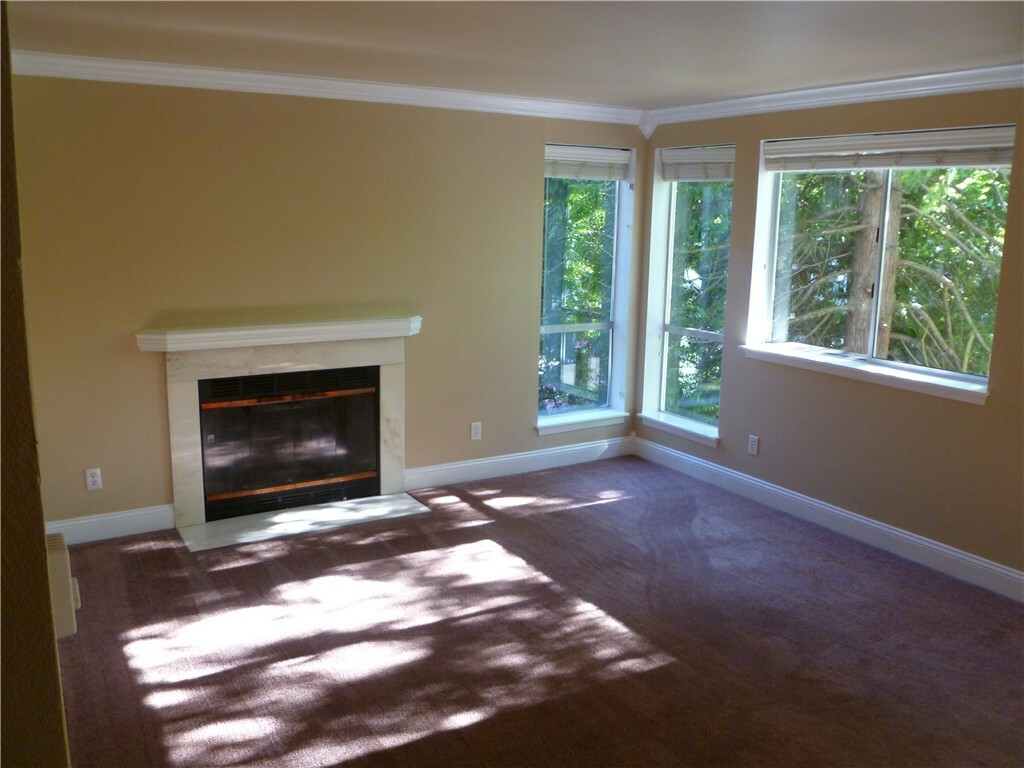 Property Photo: 12026 15th Ave NE 206 WA 98125