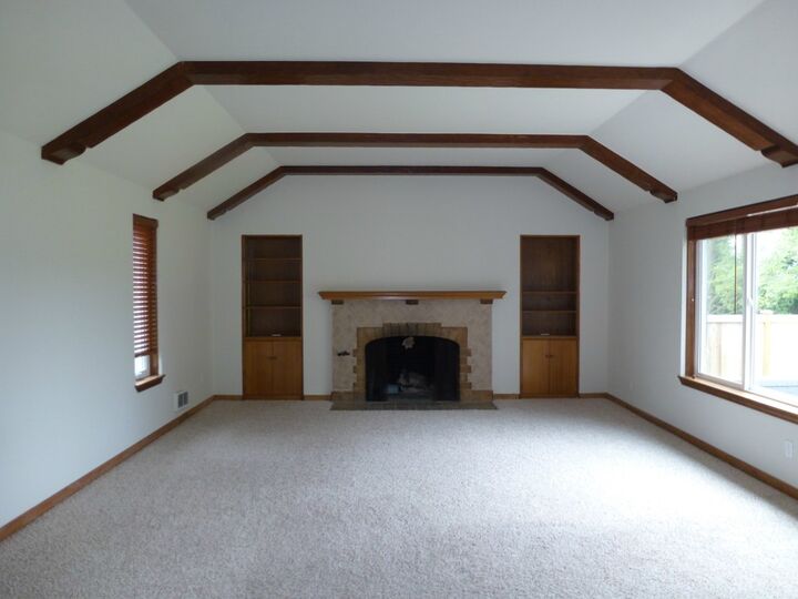 Property Photo:  18719  8 Avenue NW 3  WA 98177 