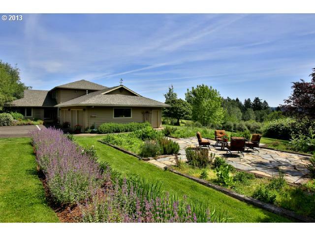 Property Photo:  28976 SW Petes Mountain Rd  OR 97068 