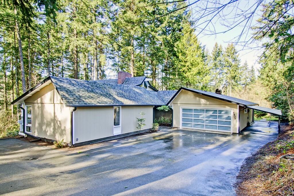 Property Photo:  6805 79th St W  WA 98499 