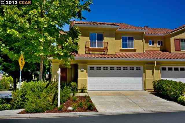 Property Photo:  7421 Briza Loop  CA 94582-5036 