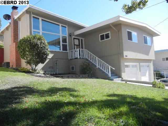 Property Photo:  2981 Hardeman St  CA 94541-4503 